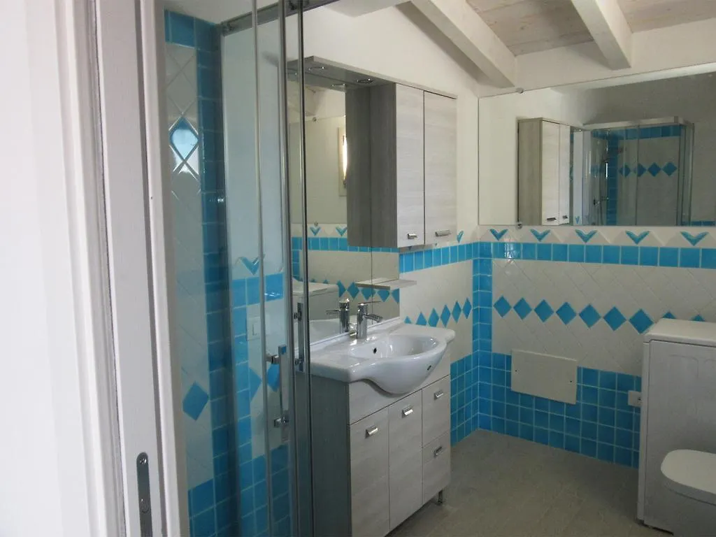 דירות קאסטלסארדו Attico Roma 0*,